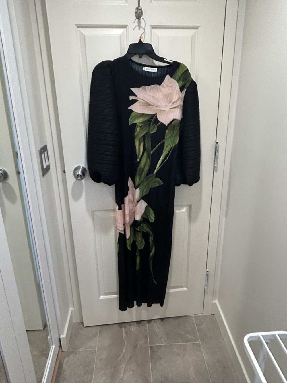 Black Floral Pleated Midi Dress with Puff Sleeves by Nancy Yang